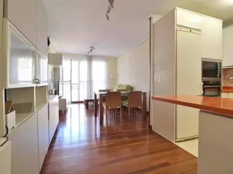 Piso en calle de los Caseríos