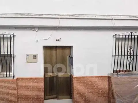 Casa adosada en Moguer