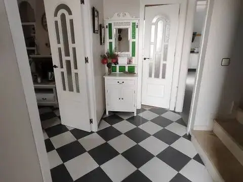 Casa en Salón Santa Gadea