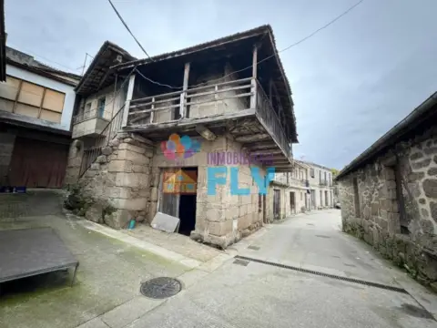 Casa en Toén