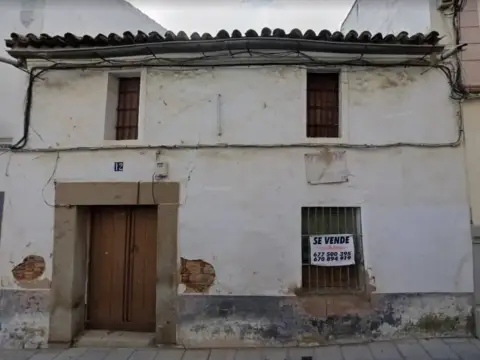 Chalet en calle de la Constitución