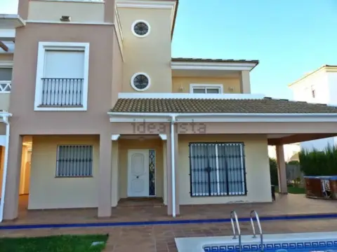Casa en Isla de Canela