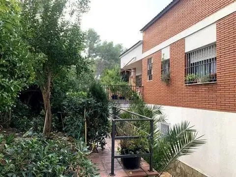 Chalet en Fontpineda