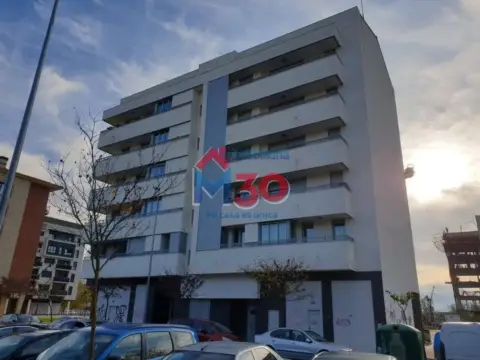 Local comercial en Anduva-Miranda Sur