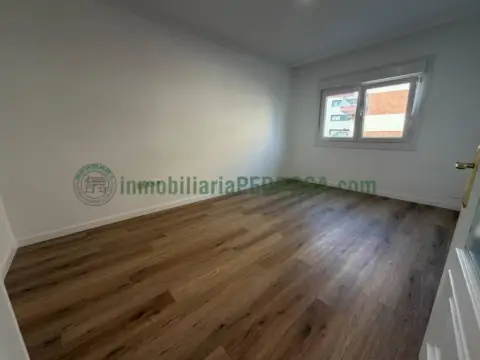 Piso en calle Sta Teresa de Jesus Jorne 16