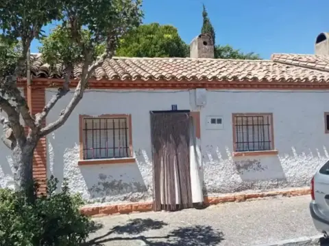 Chalet en Ejea de los Caballeros
