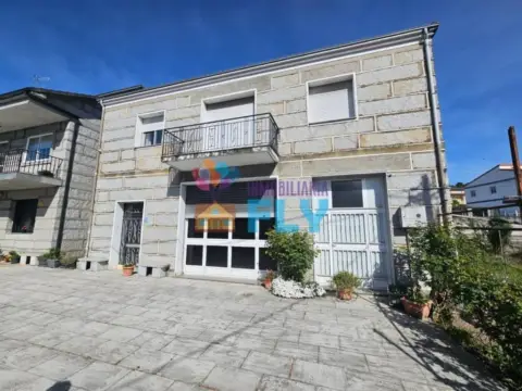 Casa en A Carballeira (San Cibrao Das Viñas)