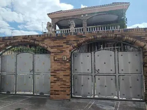 Casa adosada en Entrena