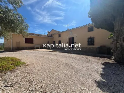 Casa rústica en Batoy