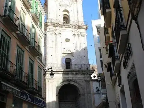 Local comercial en Centro Histórico-La Merced