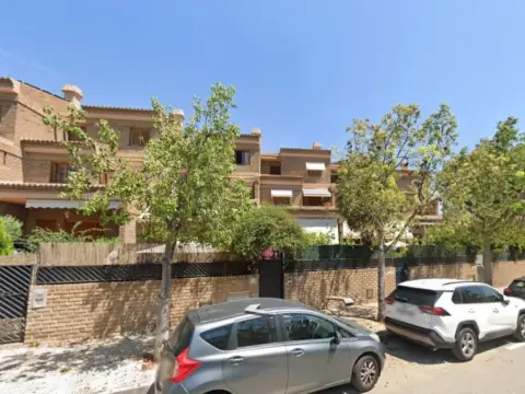 Casa pareada en calle de los Álamos, 43