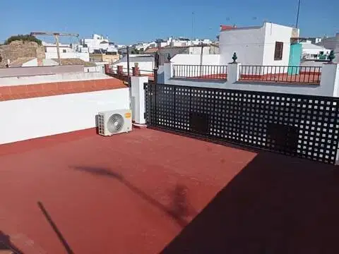 Casa adosada en Sanlúcar la Mayor
