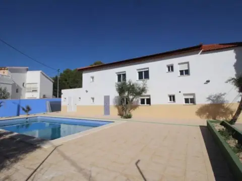 Edificio en Fortuna