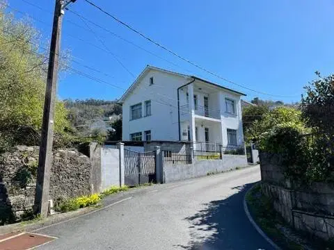 Chalet en Apeadeiro (Cabanas)