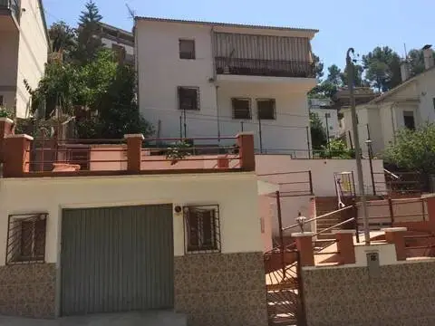 Chalet en Corbera de Llobregat