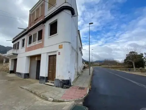 Casa rústica en calle de la Noria