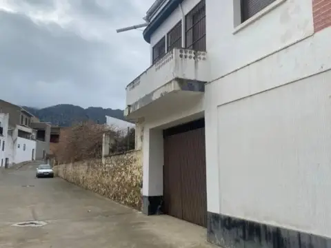 Casa rústica en calle de la Noria