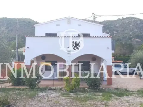 Chalet en Camino de la Serra