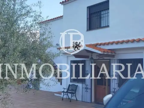 Chalet en Camino de la Serra