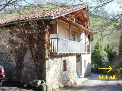 Casa rústica en Anievas