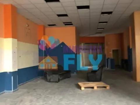 Local comercial en Universidad