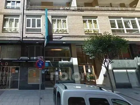 Local comercial en Castilla-Hermida