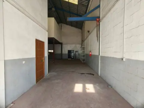 Nave industrial en Pago del Humo-Polígono de Pelagatos