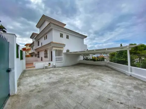 Casa adosada en Málaga Capital