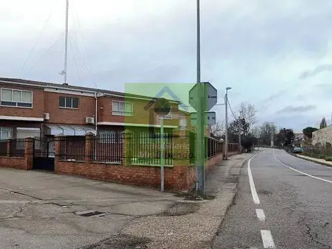 Casa rústica en La Hiniesta-Peña Trevinca-Siglo XXI