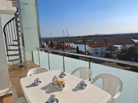 Piso en Plaça del Port Joan