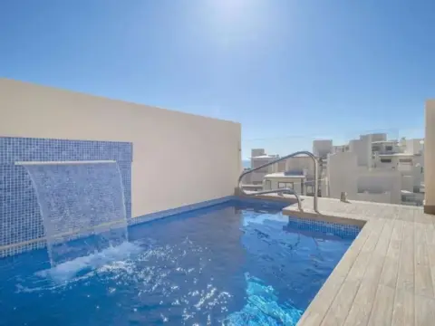 Piso en Avenida Mare Nostrum