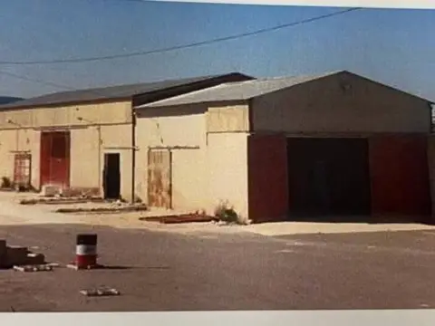 Nave industrial en Novelda