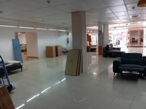 Local comercial en Centro