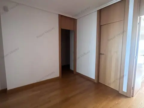 Piso en Universidad-Las Huelgas