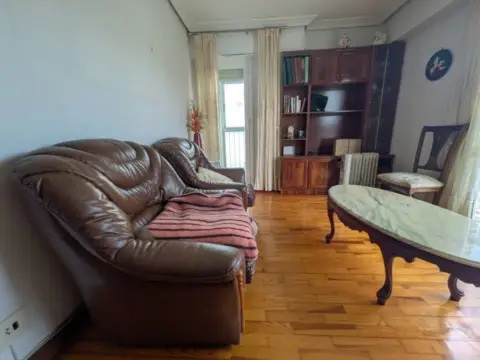 Piso en Erdialdea