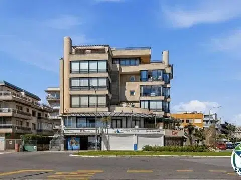 Piso en Avinguda de la Gola de l'Estany