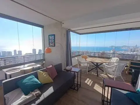 Ático en calle de Islandia