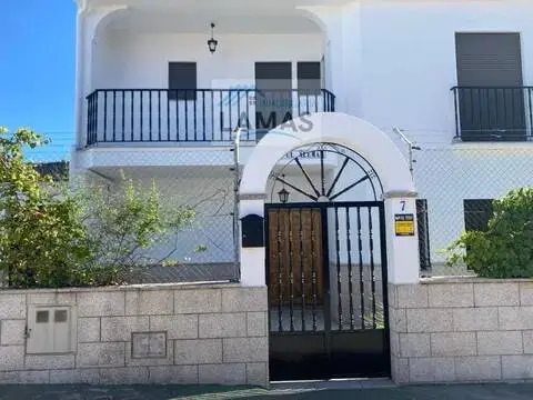 Chalet en Santa María de Las Lomas