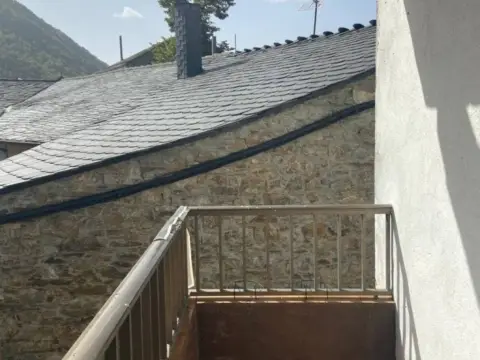 Casa rústica en Palacios del Sil