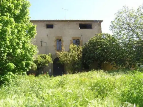 Casa rústica en La Bisbal d'Empordà