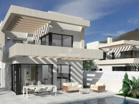 Chalet en Los Montesinos