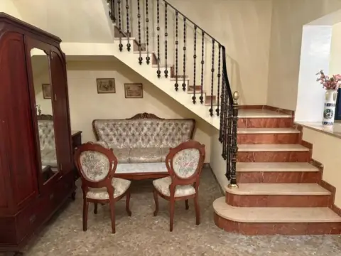 Casa adosada en Bollullos Par del Condado