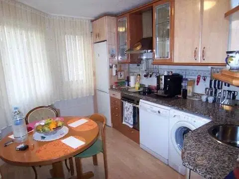 Casa adosada en Assa