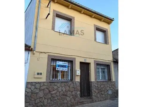 Chalet en calle de la Barquilla