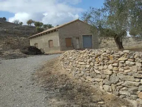 Casa rústica en calle de los Muletos
