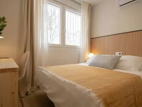 Habitación en calle de Almansa