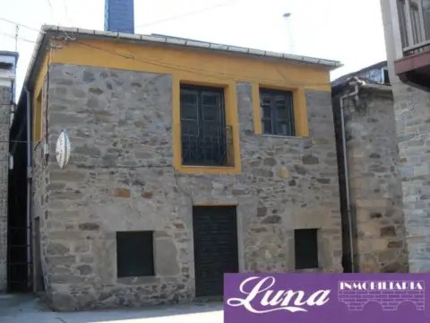 Casa en calle Molinaseca