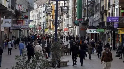 Local comercial en Numancia-San Fernando
