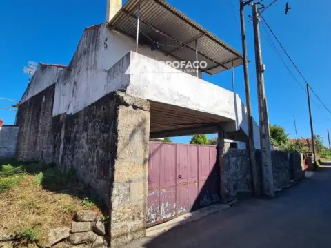 Casa en A Lama (Carballiño, O)