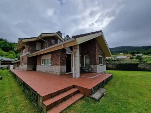 Chalet en Castro Urdiales